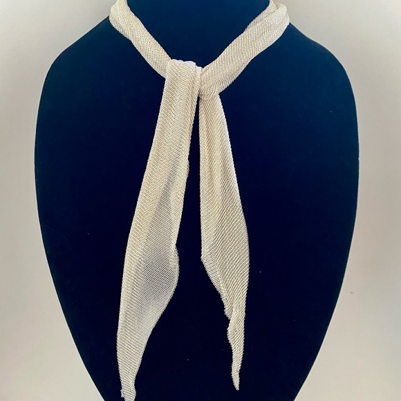 Tiffany & Co. Elsa Peretti Silver Mesh Scarf Necklace with Matching Earrings - Picture 2 of 16